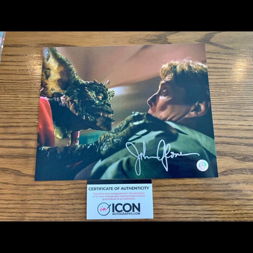 JOHN GLOVER AUTOGRAPHED GREMLINS 8X10